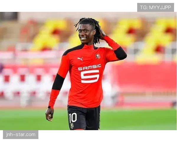 卡马文加 vs 基米希：全能后腰的战术角色与比赛影响力差异