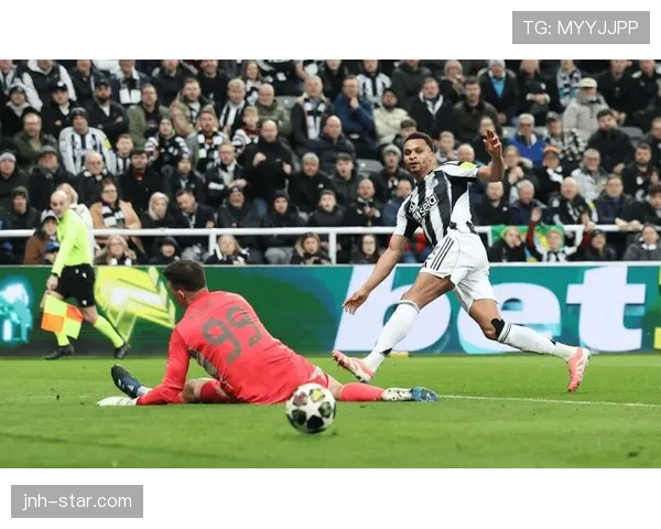 曼城多线作战体能压力增加，密集赛程对争冠形势形成制约